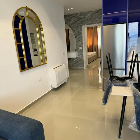 Sea View Apartament * Vlorë