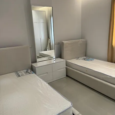 Lägenhet Sea View Apartament Vlorë